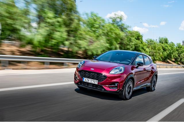 Ford Puma ST-Line X Vivid Ruby 155Ps